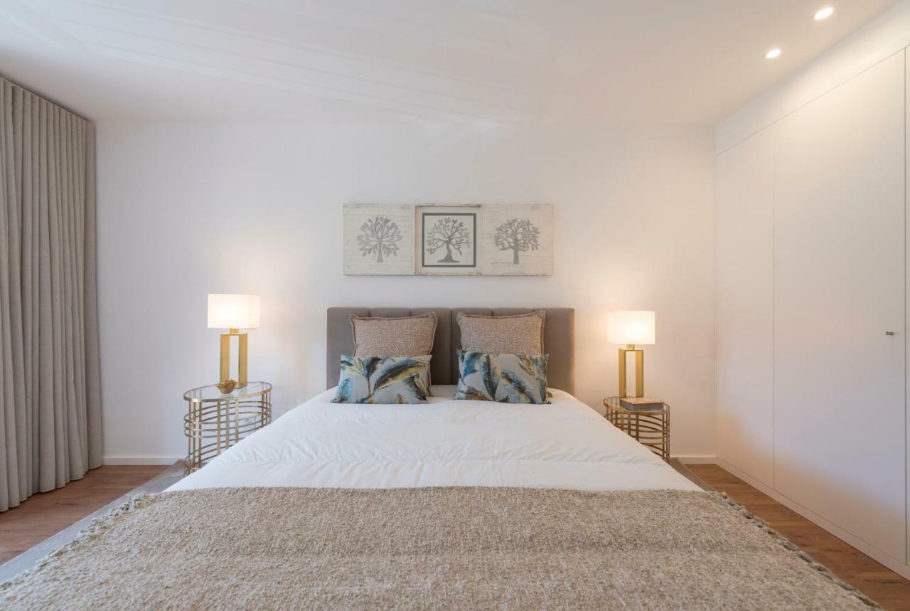 Lovelystay - Downtown Balcony Apartment With Free Parking Порто Екстериор снимка