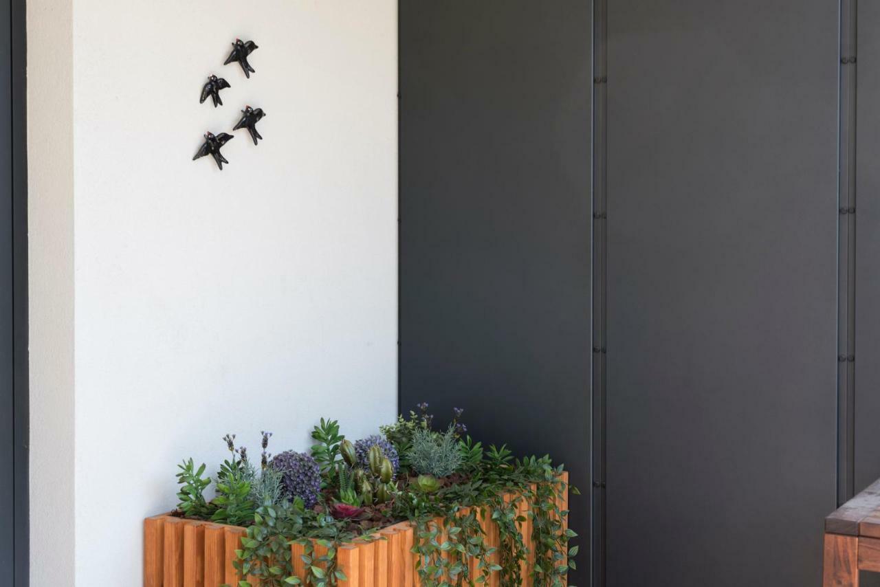 Lovelystay - Downtown Balcony Apartment With Free Parking Порто Екстериор снимка